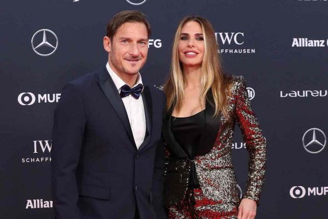 Figlia di Totti e Ilary Blasi lasciata sola mentre lui è a cena: scatta l’indagine per abbandono di minore, ma la Procura vuole archiviare